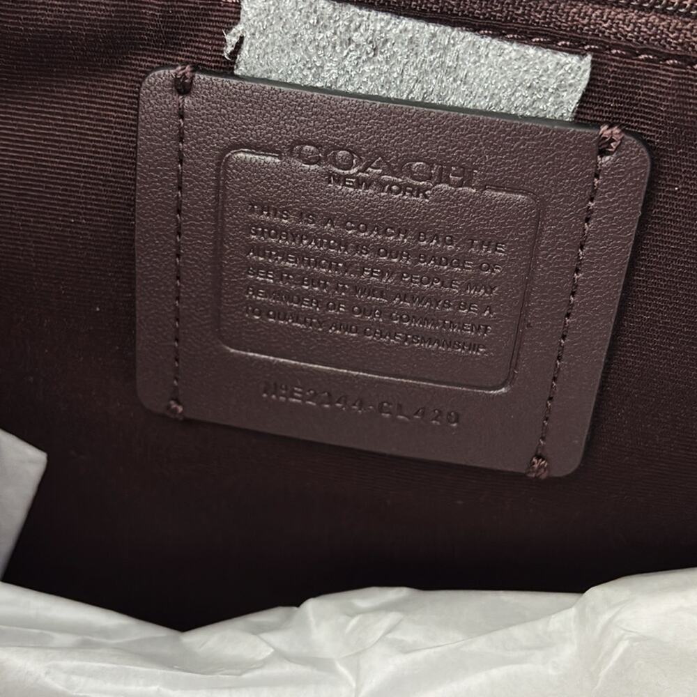 NWT COACH CITY TOTE IN SIGNATURE CANVAS WITH ROSE PRINT - Picture 8 of 10